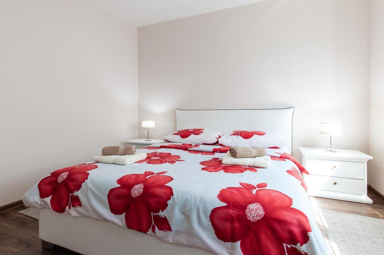Apartman "Babac" Apartment สลูน ภายนอก รูปภาพ