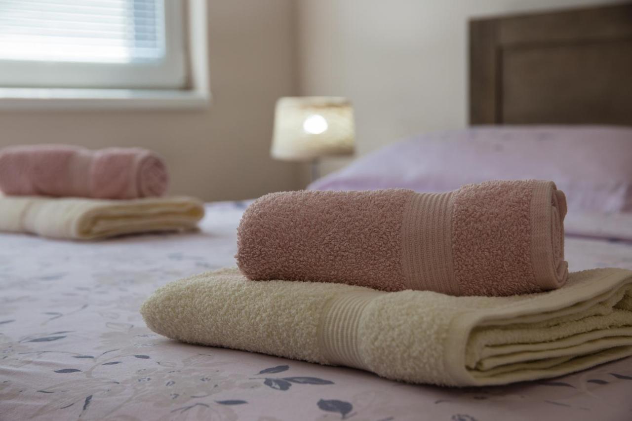 Apartman "Babac" Apartment สลูน ภายนอก รูปภาพ