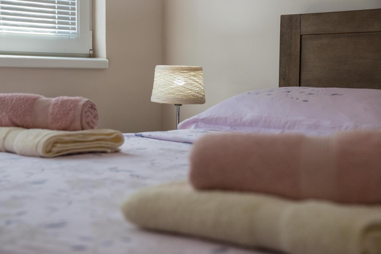 Apartman "Babac" Apartment สลูน ภายนอก รูปภาพ